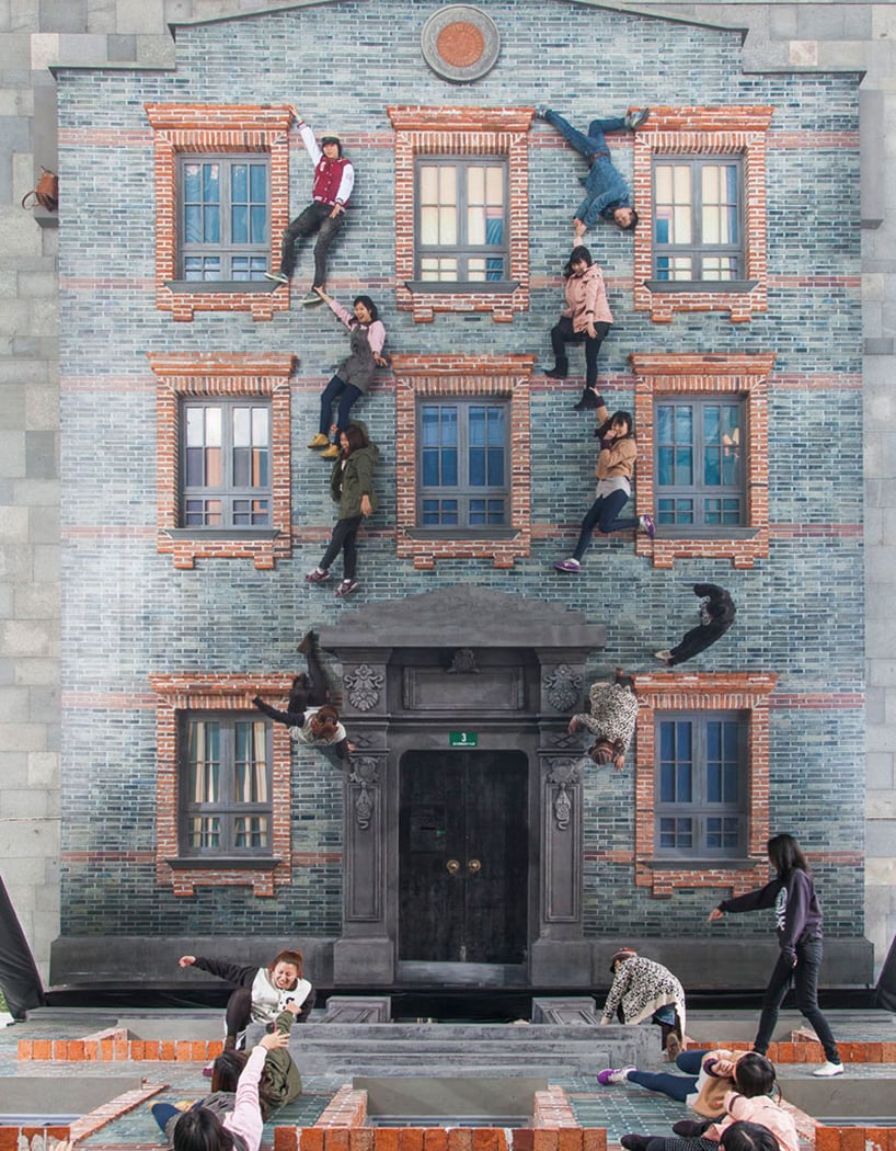 Leandro Erlich 4